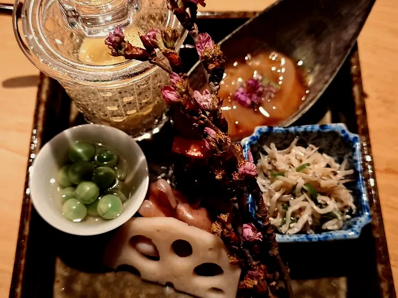 田町鮨 惠万のクラフテッド八寸